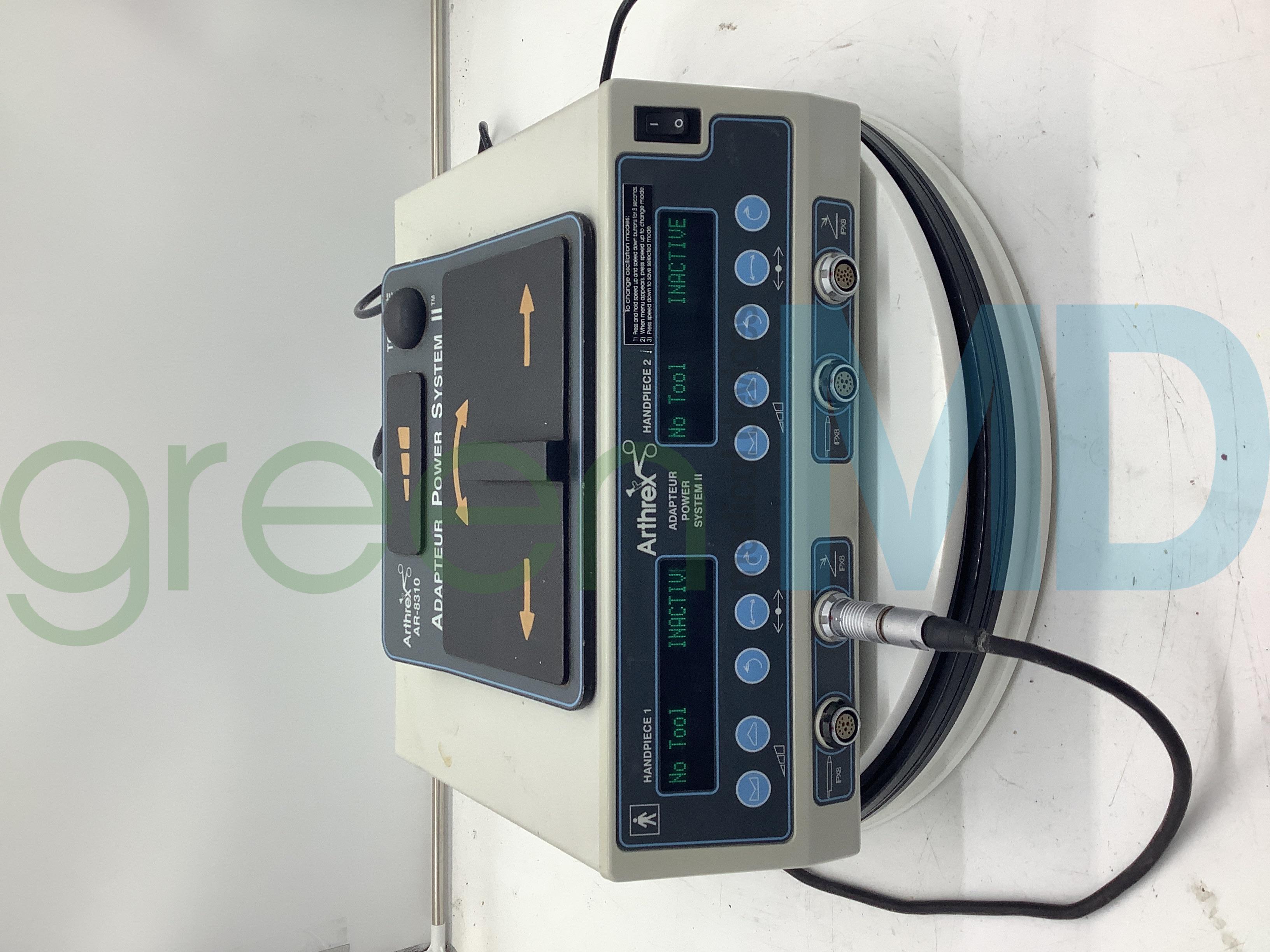 AR-8300 AR-8300